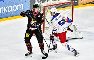 «Капитан сказал важные слова. Собрались и начали играть по заданию». Кирилл Татарников - о волевой победе в Гомеле